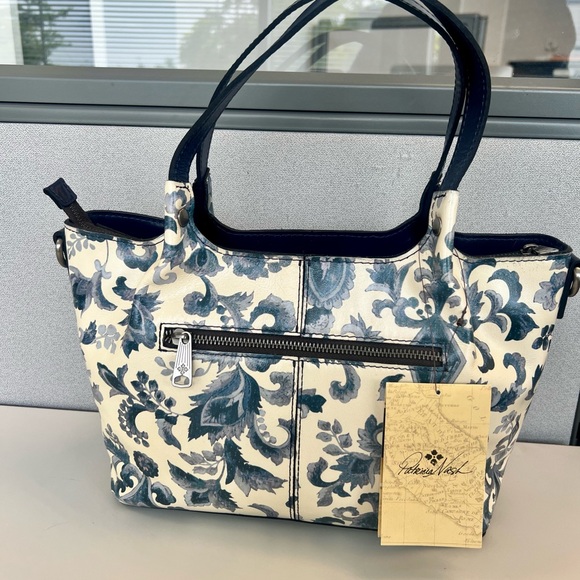 NWT Patricia Nash Argenta Leather Tote in Renaissance Revival - Picture 2 of 4